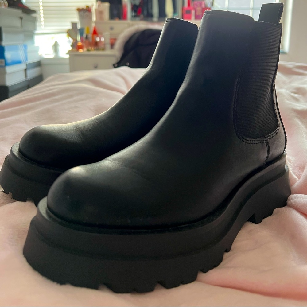 Aldo platform boot!!